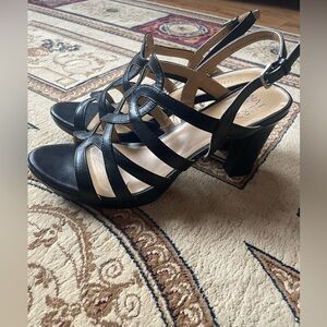 Naturalized heeled open toe shoes size 9